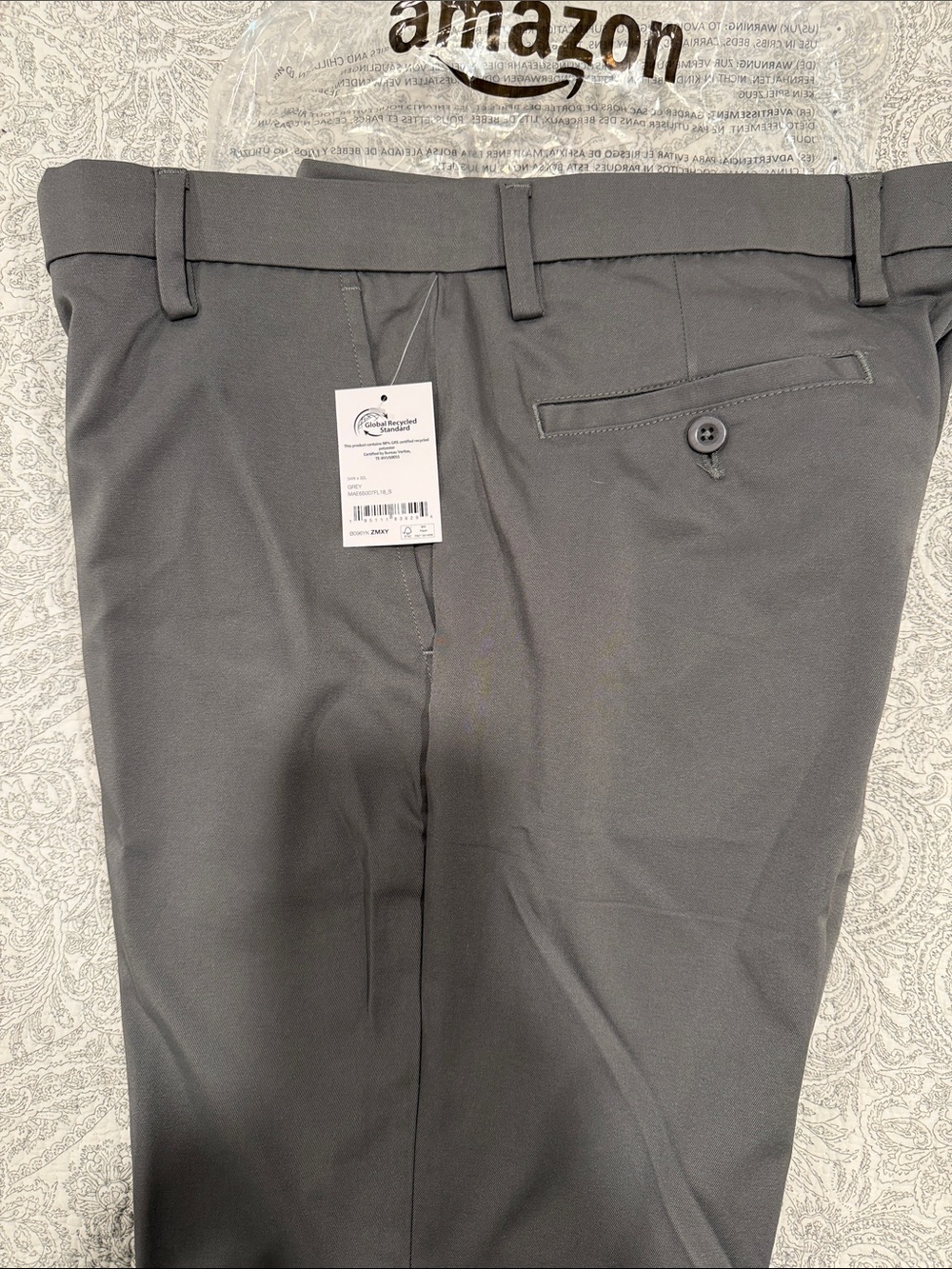 Amazon Essentials Men's Dress Pants in Charcoal